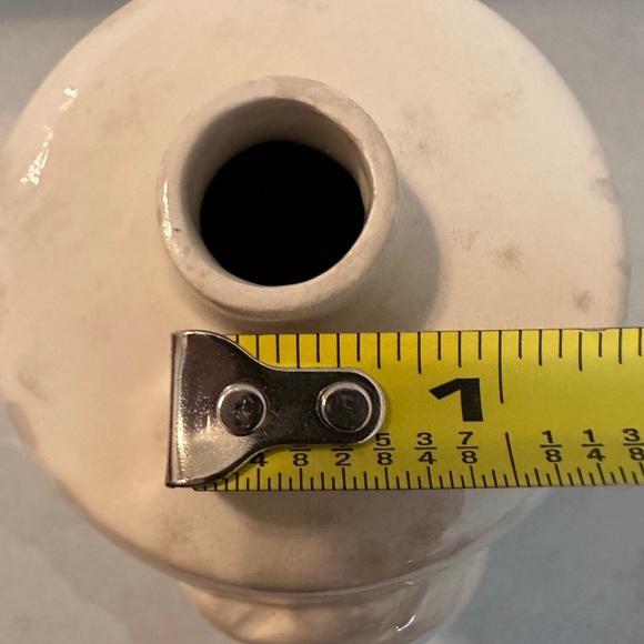 Yellow M&M Chef & Mitts Small Flower Bud Vase Vintage - Picture 7 of 7